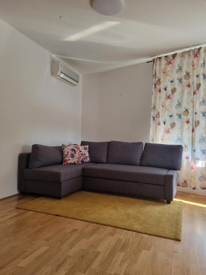 Fran Apartment